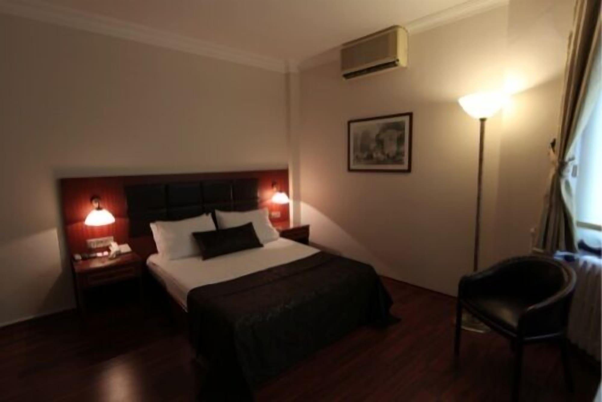 Vardar Palace Hotel - Special Category Istambul Extérieur photo