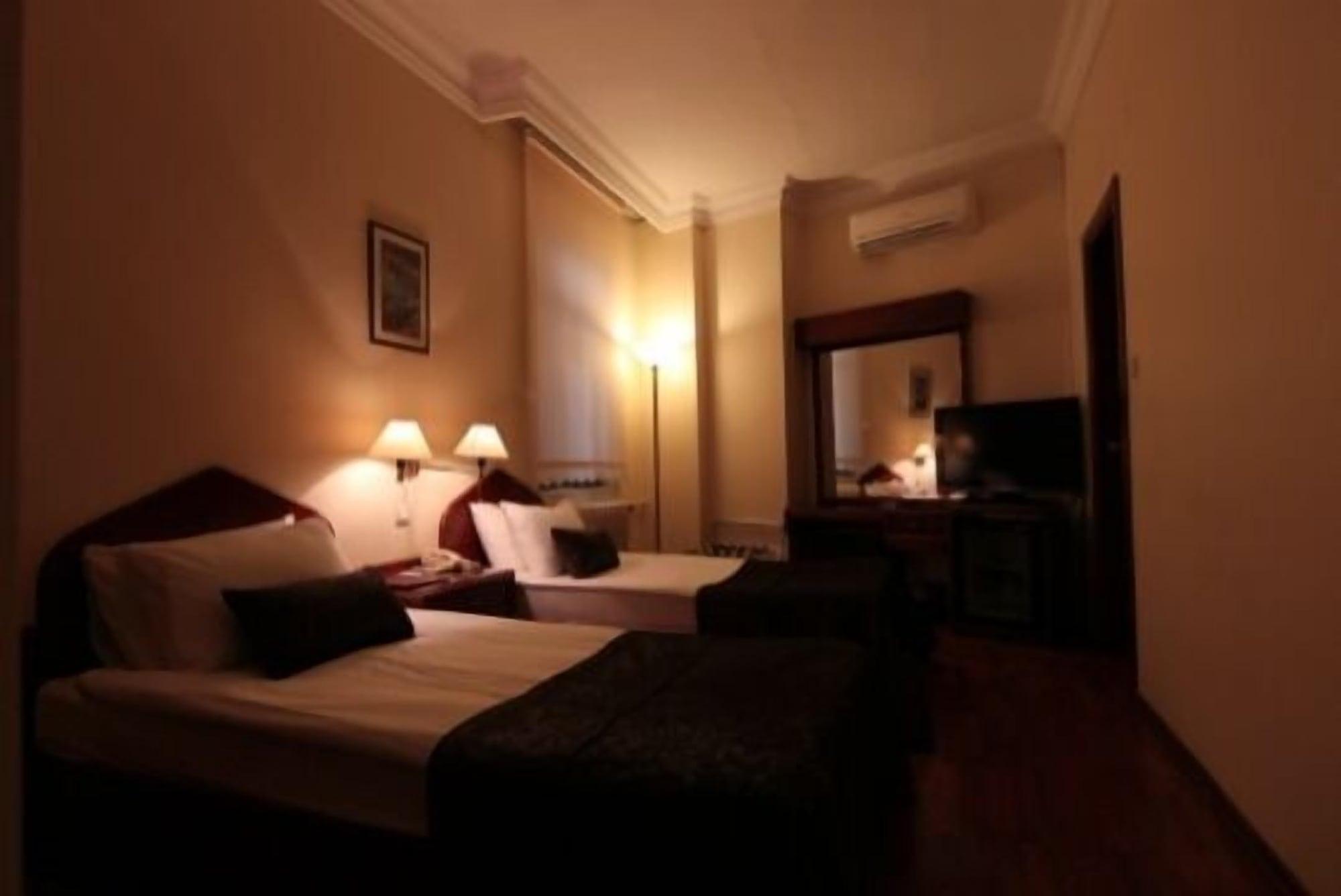 Vardar Palace Hotel - Special Category Istambul Extérieur photo