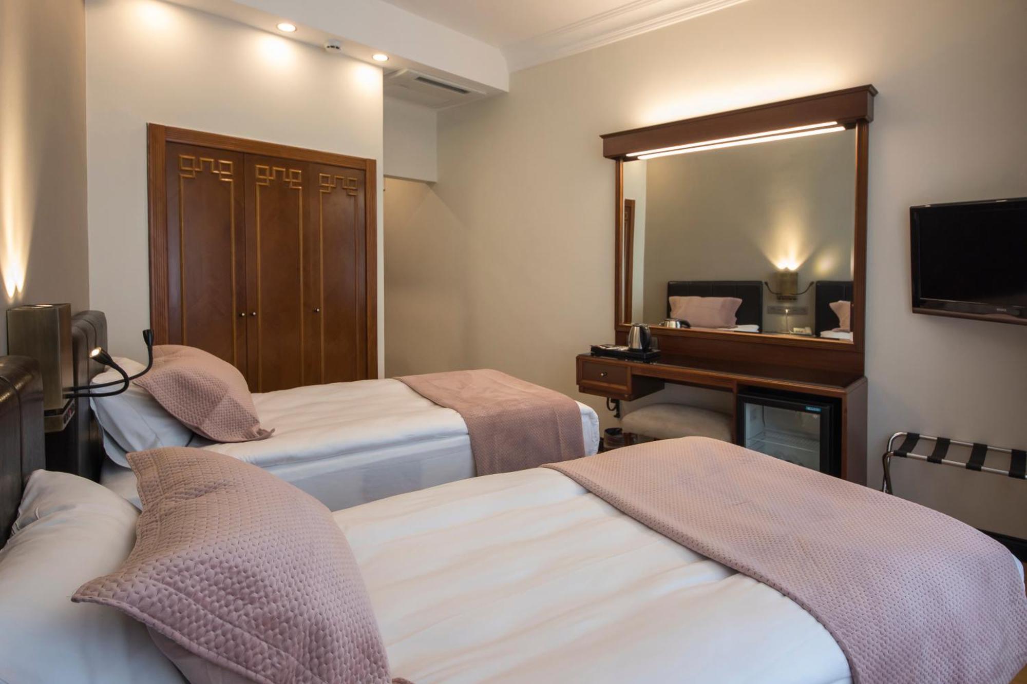 Vardar Palace Hotel - Special Category Istambul Extérieur photo